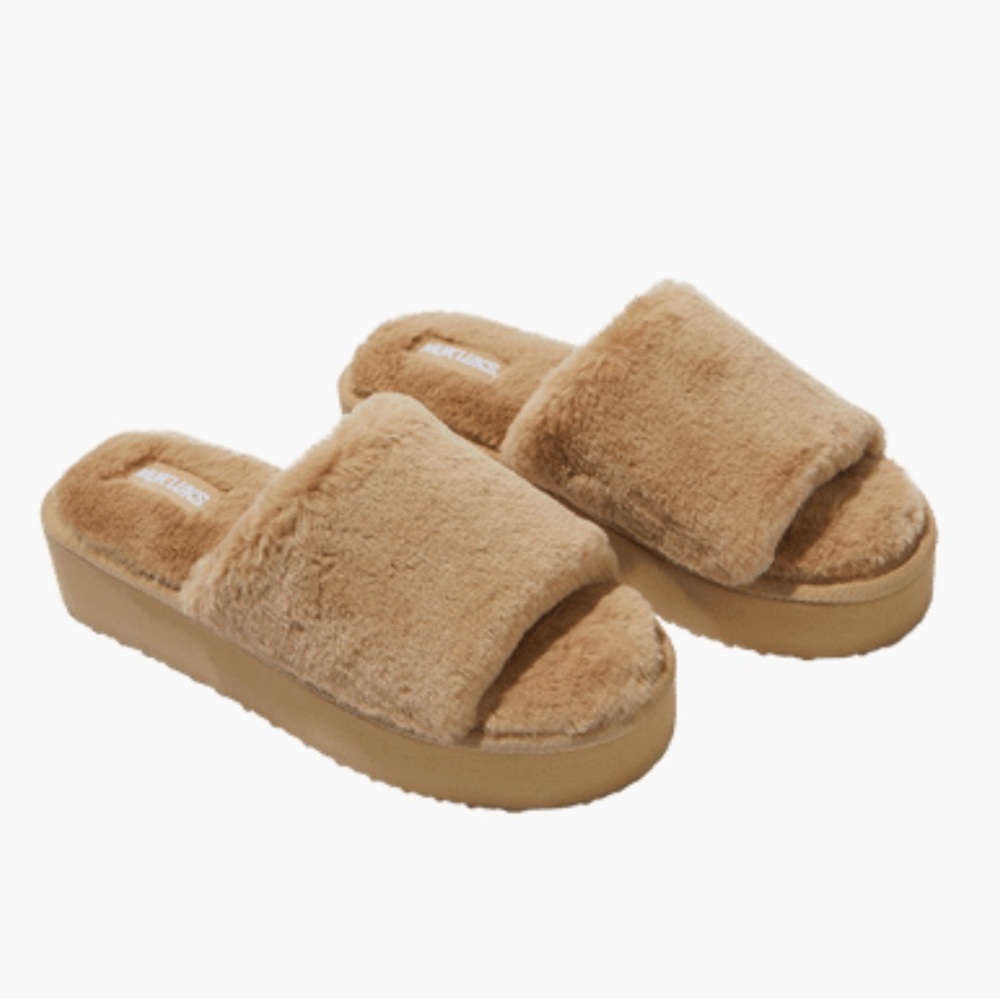 NWT Muk Luks Kirstey Slide Sz L (9-10)